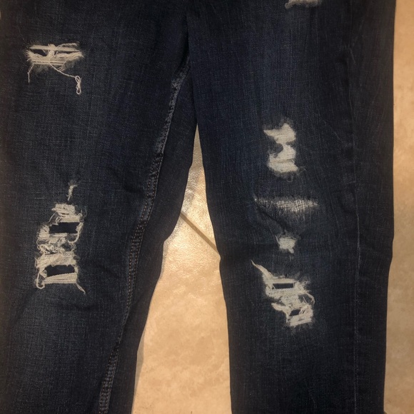 OLD NAVY DENIM ROCKSTAR RIPPED JEANS - Picture 4 of 7